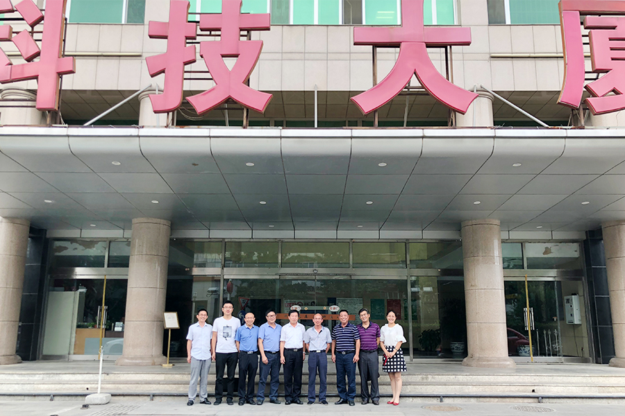 湖南农大校长-3.jpg 湖南农大校长-3.jpg